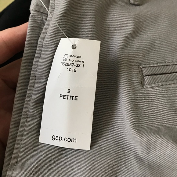 NWT GAP petite gray Skinny Mini Khaki Skimmers - Picture 3 of 3